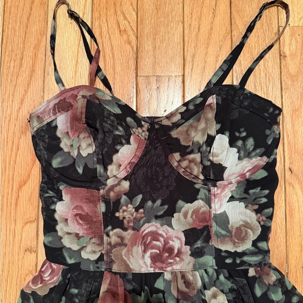 Abercrombie & Fitch Black and Pink Floral Maxi Dress romantic dark floral